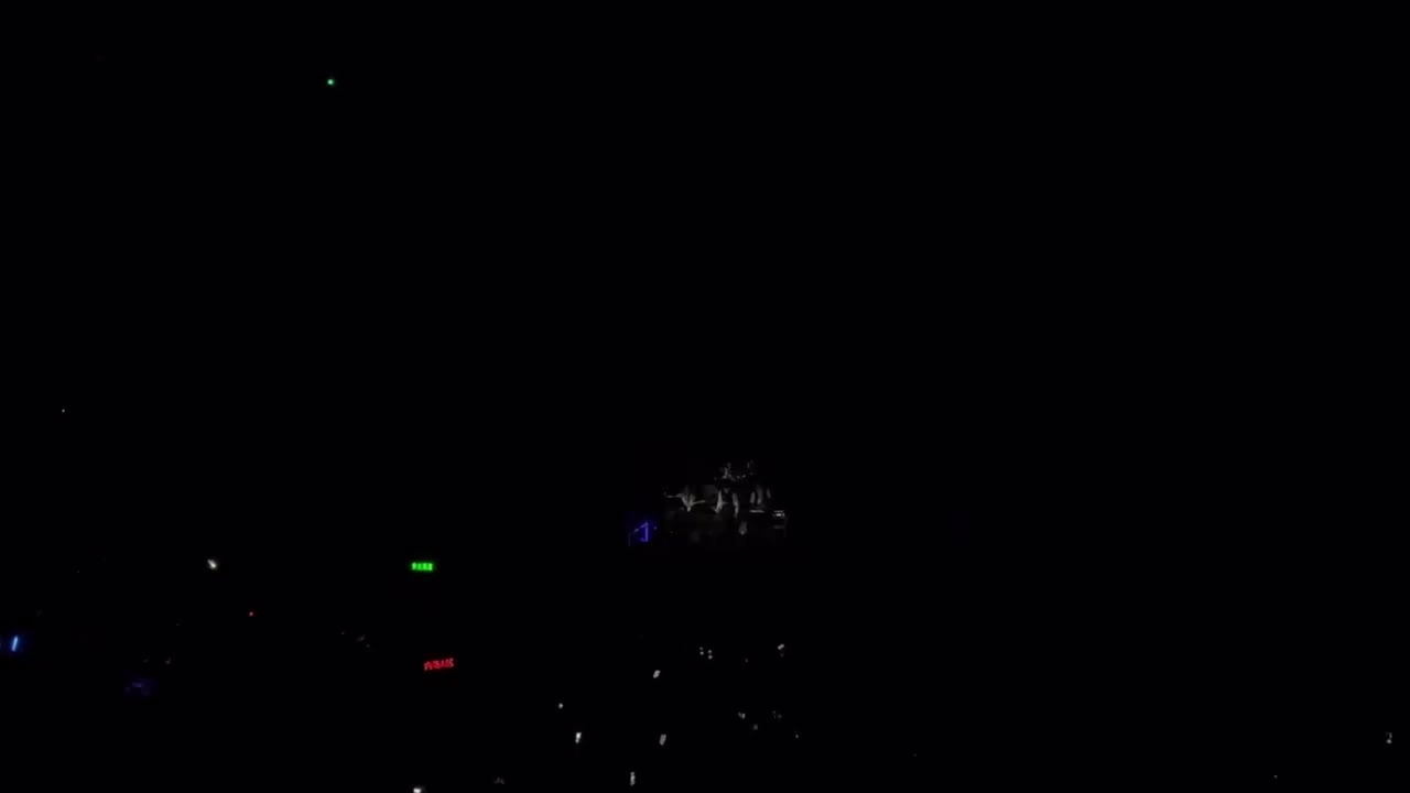 《劈你的雷正在路上》