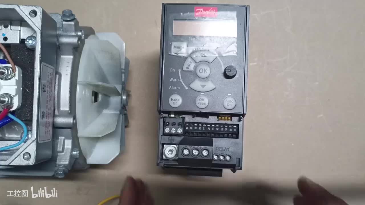 21丹佛斯变频器_控制电动机接线实操2