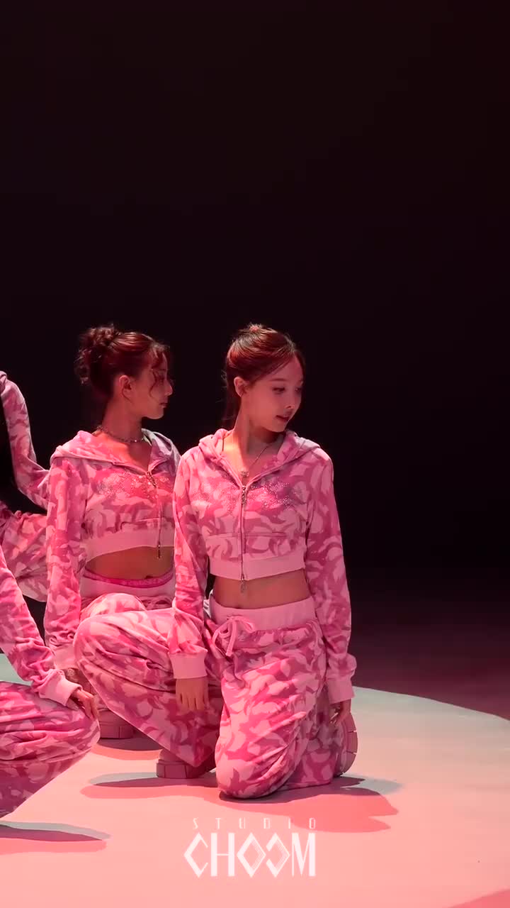 2341213 Strategy 【Studio Choom】