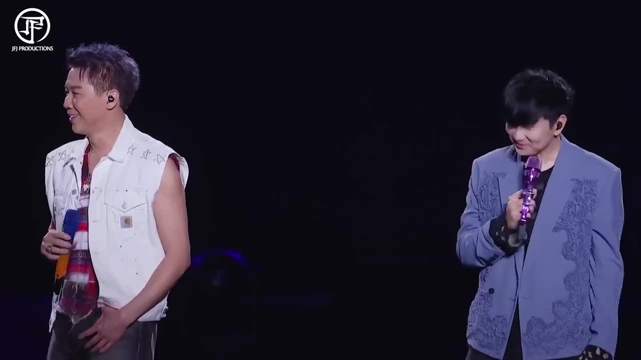 24.11.4 爱我还是他（重庆站with陶喆）