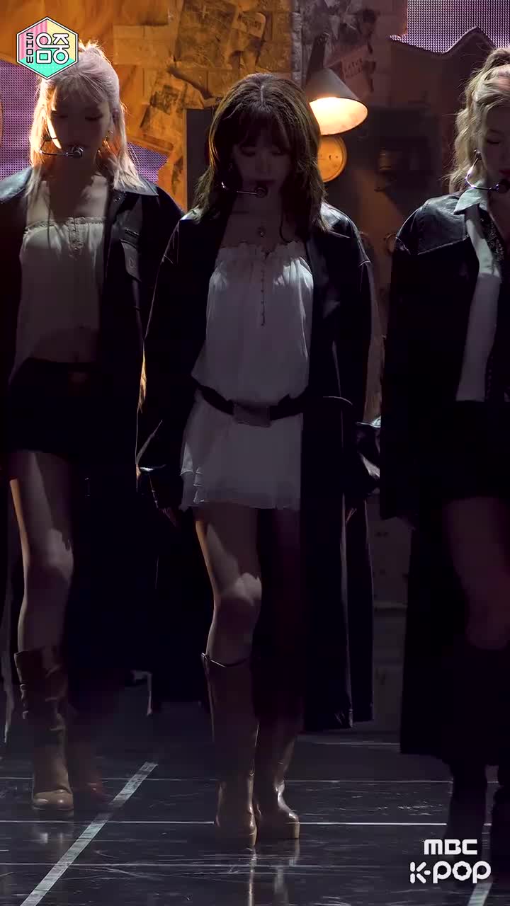 [4K] 宮脇咲良 SAKURA - HOT 竖版直拍