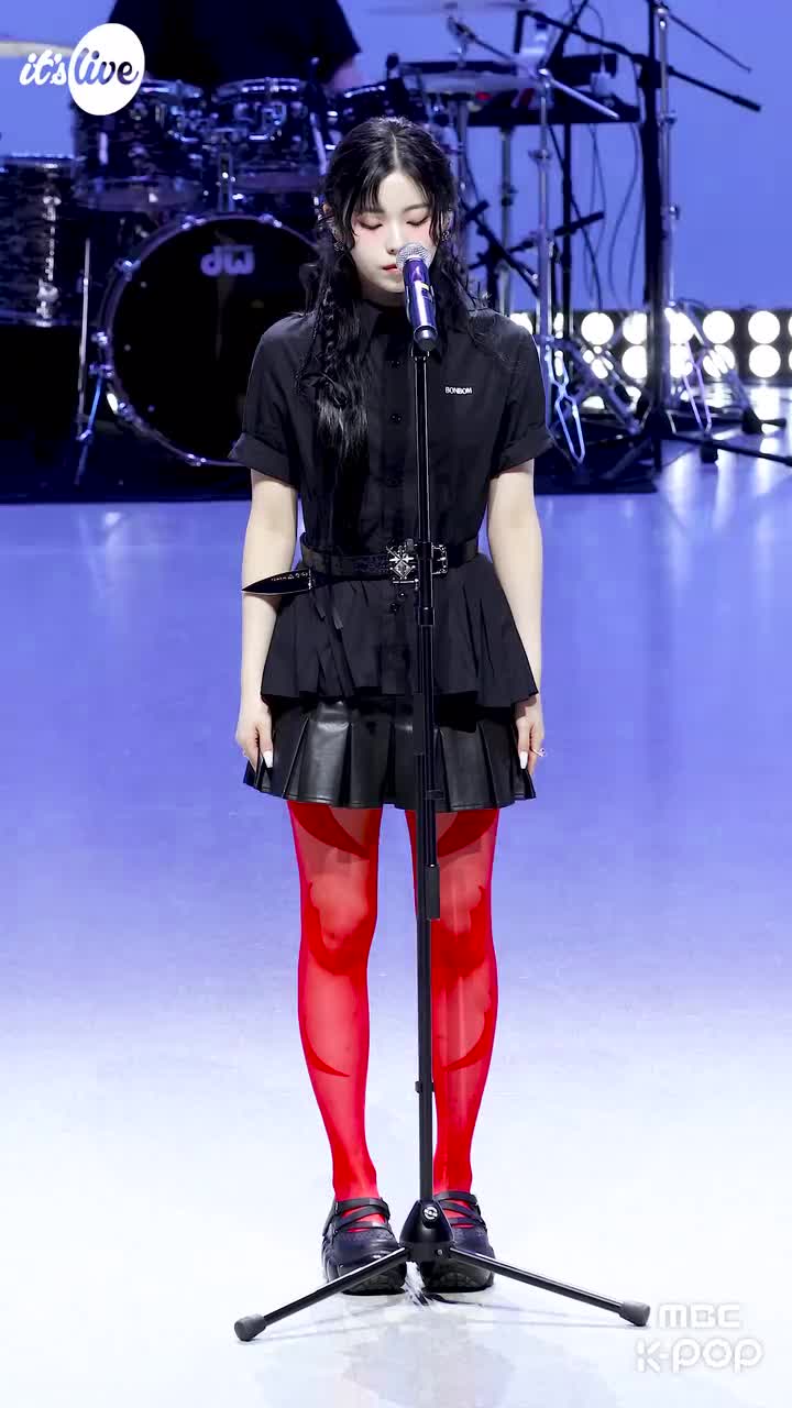 250321 High Horse+KNOW ABOUT ME it's Live