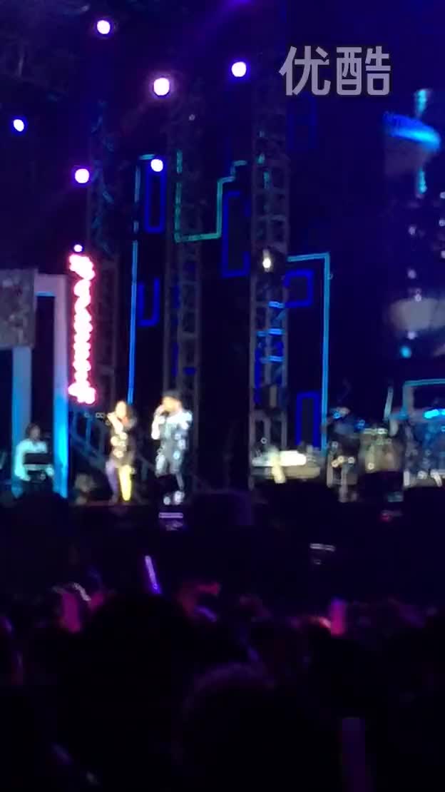 飞机场的10:30（with张飞宇）2