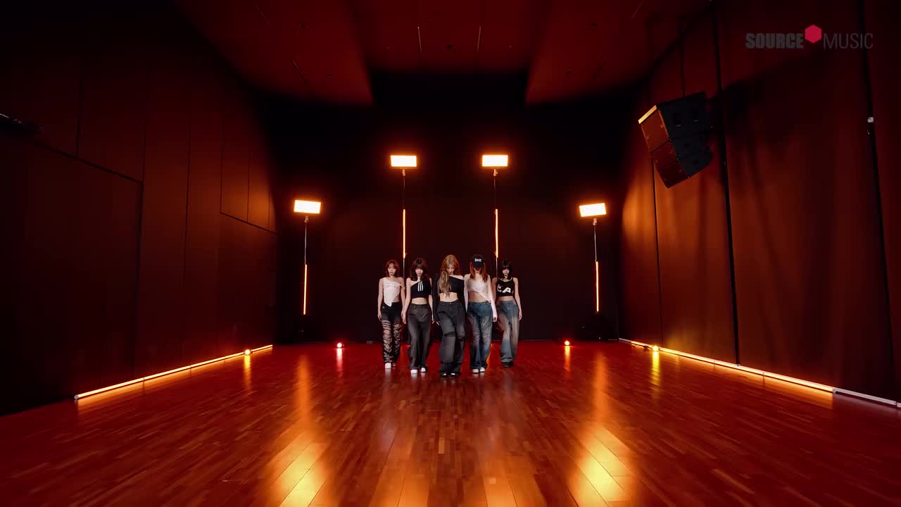 HOT (Moving ver.)