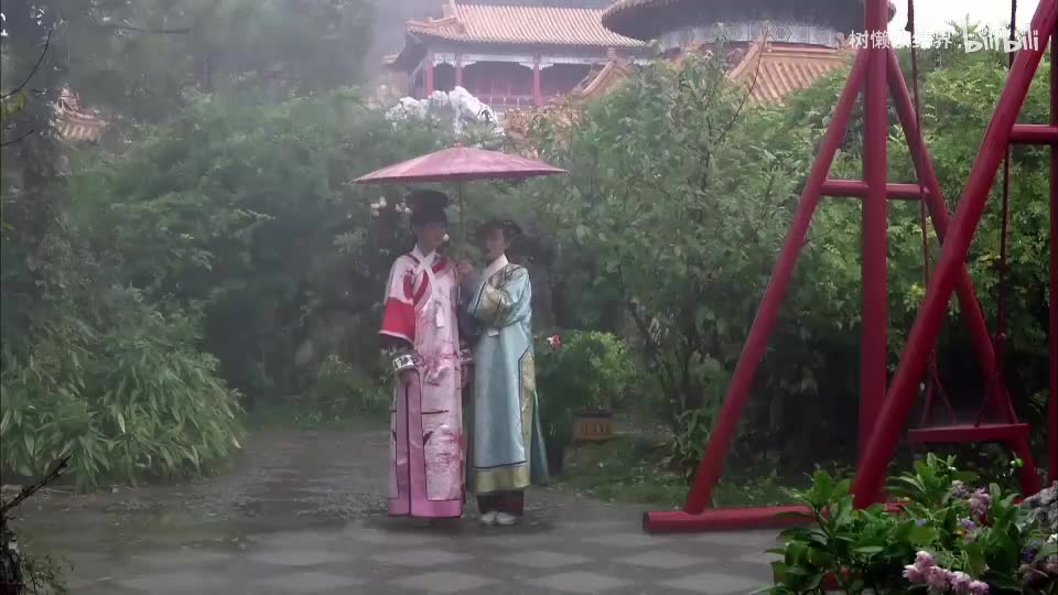 P7 四嬛恋爱：余氏羞辱甄嬛，四大爷脱马甲上演英雄救美