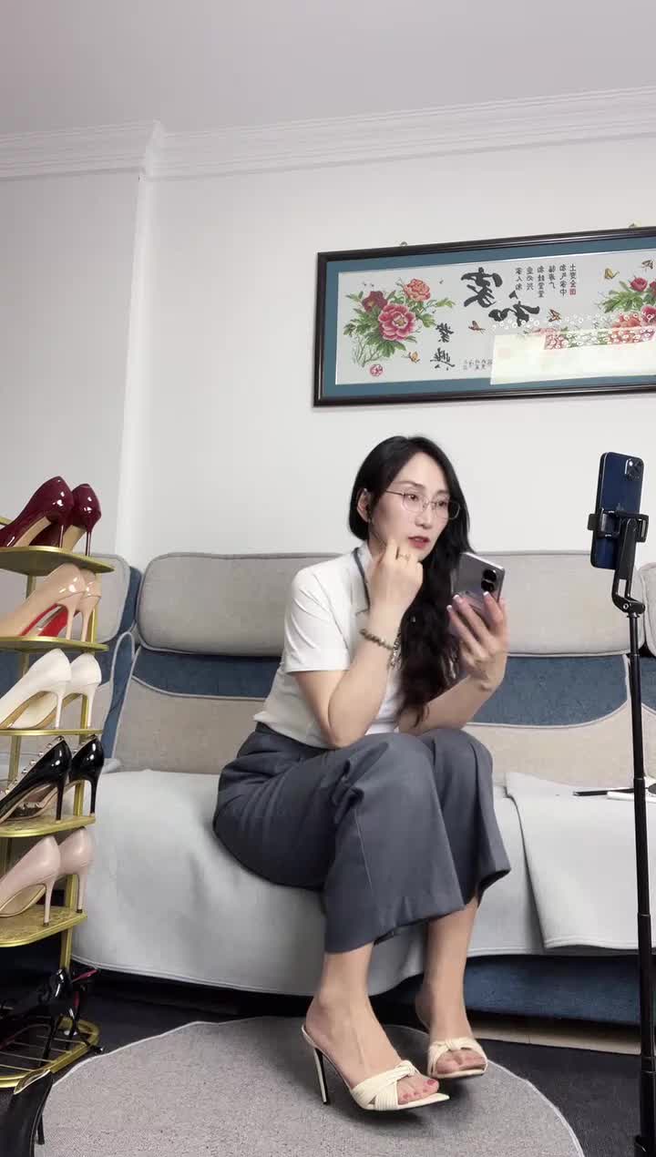 Monica_1_2025_06_15T00_32_55