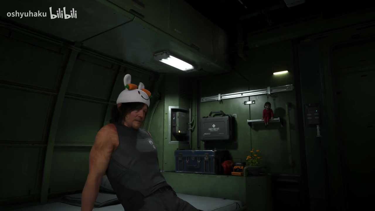 to the wilder FEAT ELLE FANNING-WOODKID