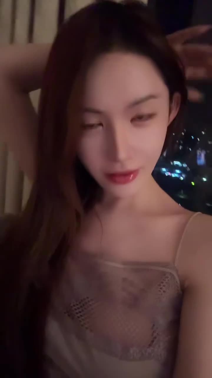 [2025-07-18 23-03-21][只之][屋]