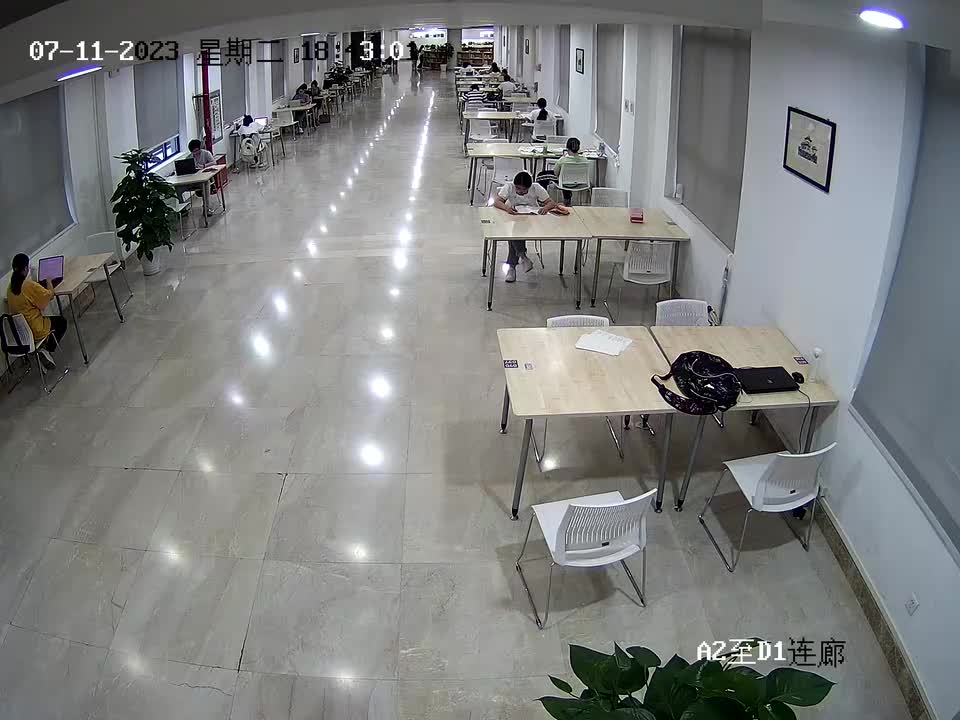 原监控(2048*1536)