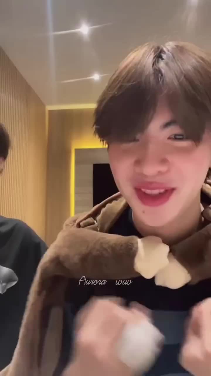 【TleFirstone】官配直播｜送小初一拉布布当官配礼物｜240316 IG Live