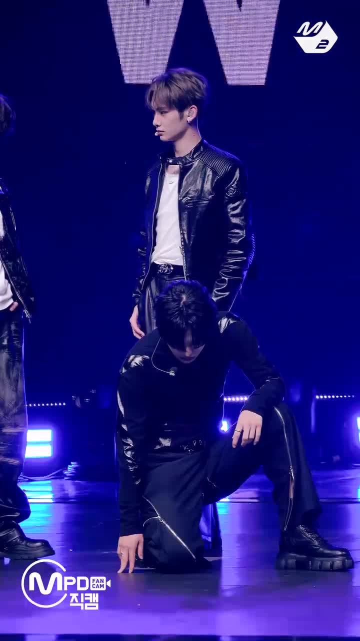 [竖屏4K] 周安信