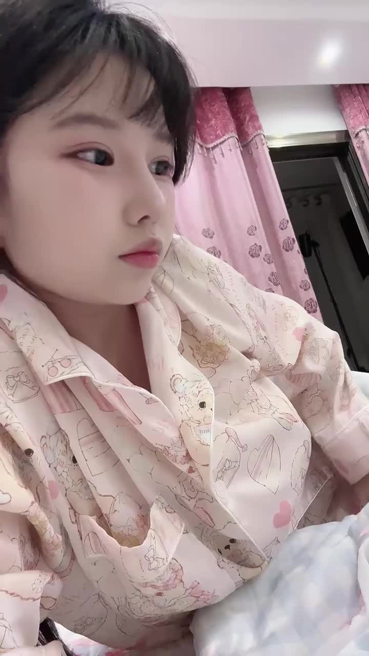 [2025-08-17 00-28-33][晴一夏夏][逃不过大数据]