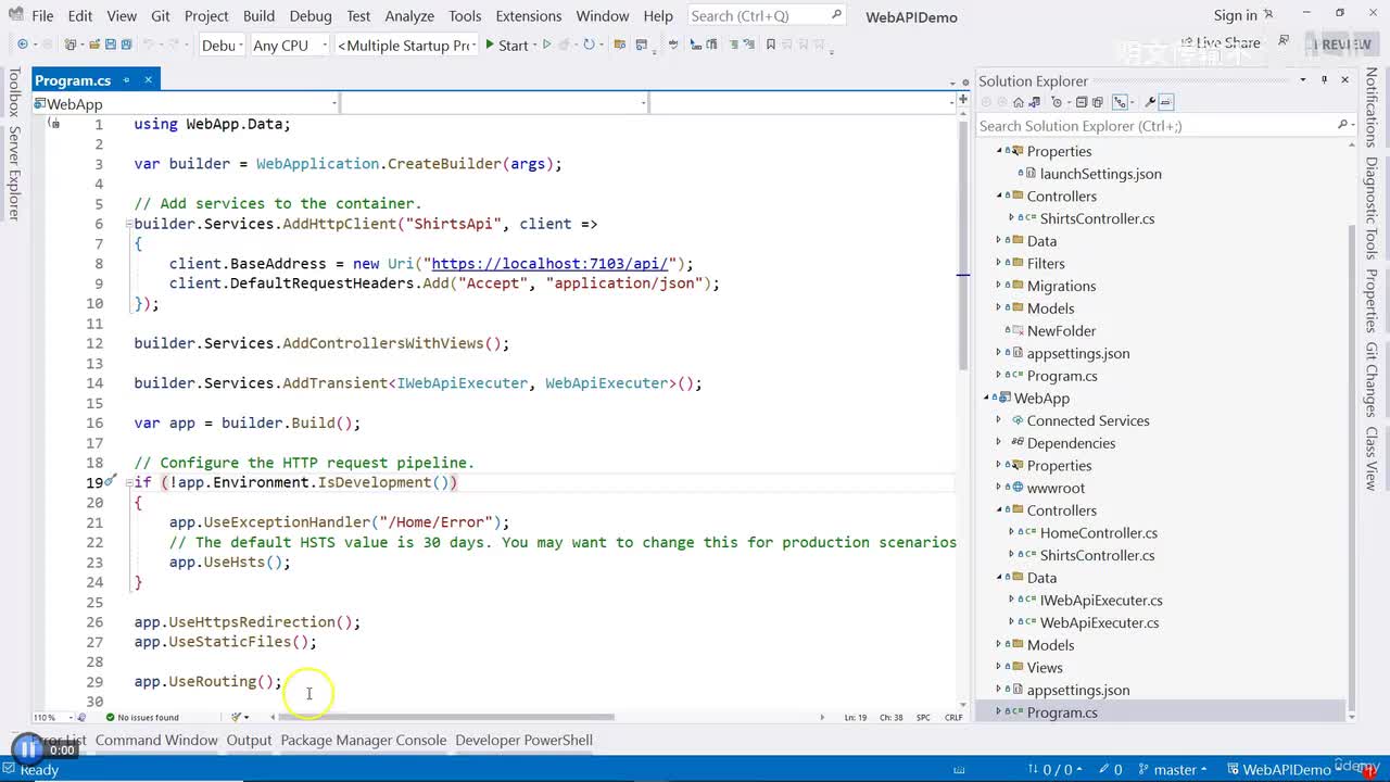 32. 通过Web API获取衬衫数据