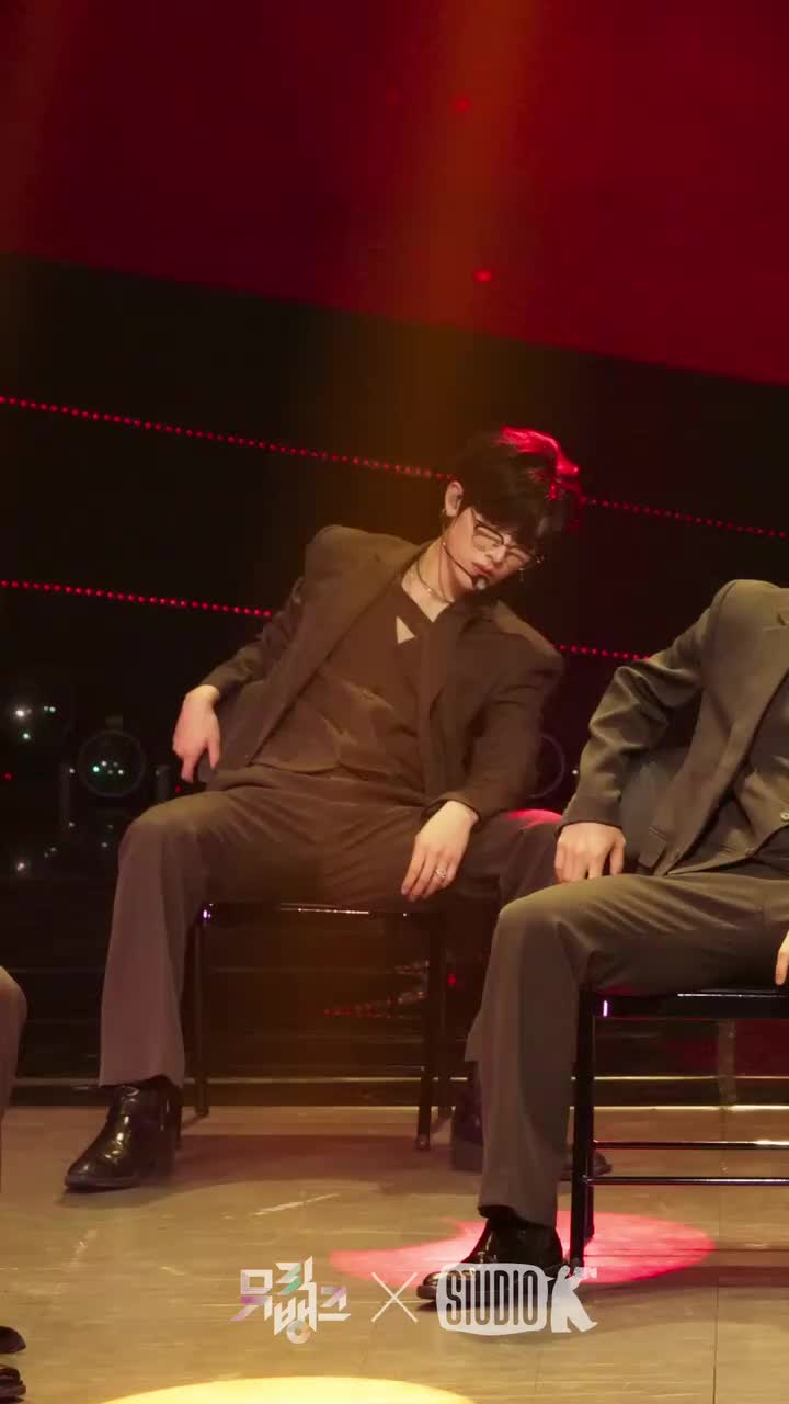 沈泉锐‹竖拍›