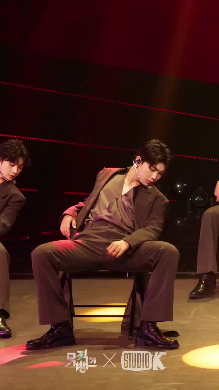 朴乾旭‹竖拍›