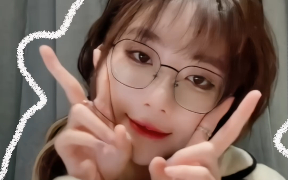 【郑丹妮】双马尾眼镜妹宝,是要把麻麻可爱鼠