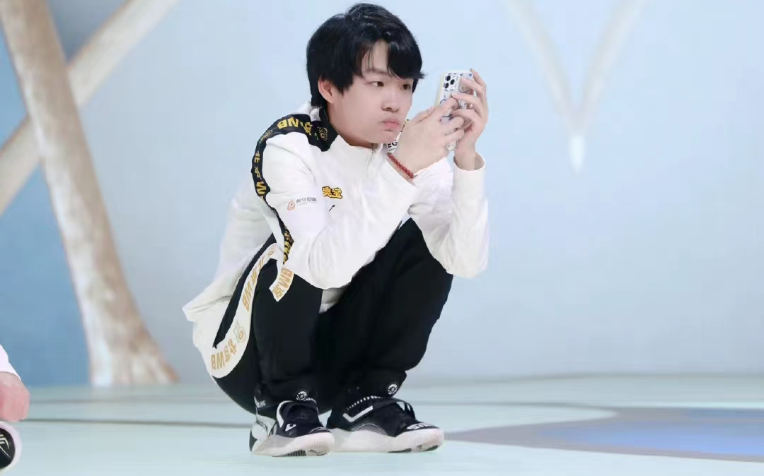 北京wb星宇1-8.15演唱会