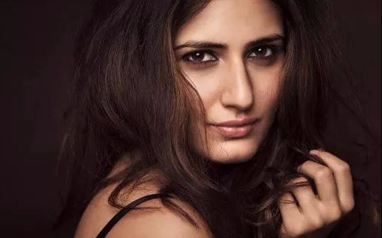 法缇玛ⷨ詂シ纱卡(Fatima Sana Shaikh)最新广告哔哩哔哩bilibili