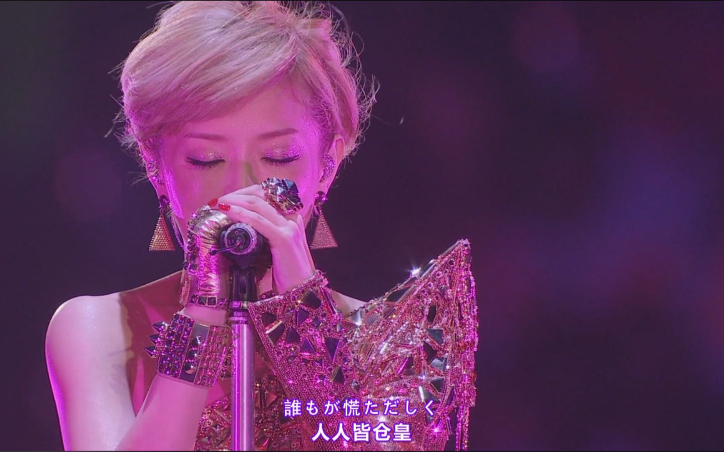 [图][蓝光全场中日字幕] 滨崎步2011巡回演唱会 POWER of MUSIC 2011 A LIMITED EDITION