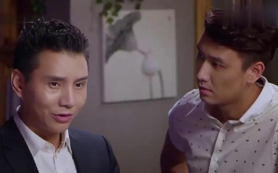 暖男记二话不说拳头就完事