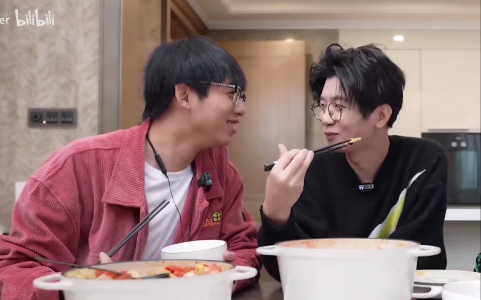 【猩鸭】笨蛋情侣日常_哔哩哔哩 (゜-゜)つロ 干杯~-bilibili