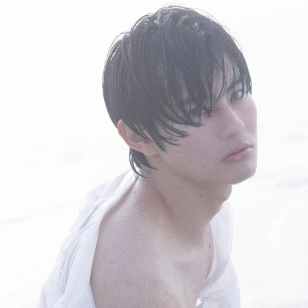 前田拳太郎】Awake写真海边拍摄花絮_哔哩哔哩_bilibili 前田拳太郎】Awake写真海边拍摄花絮_哔哩哔哩_bilibili