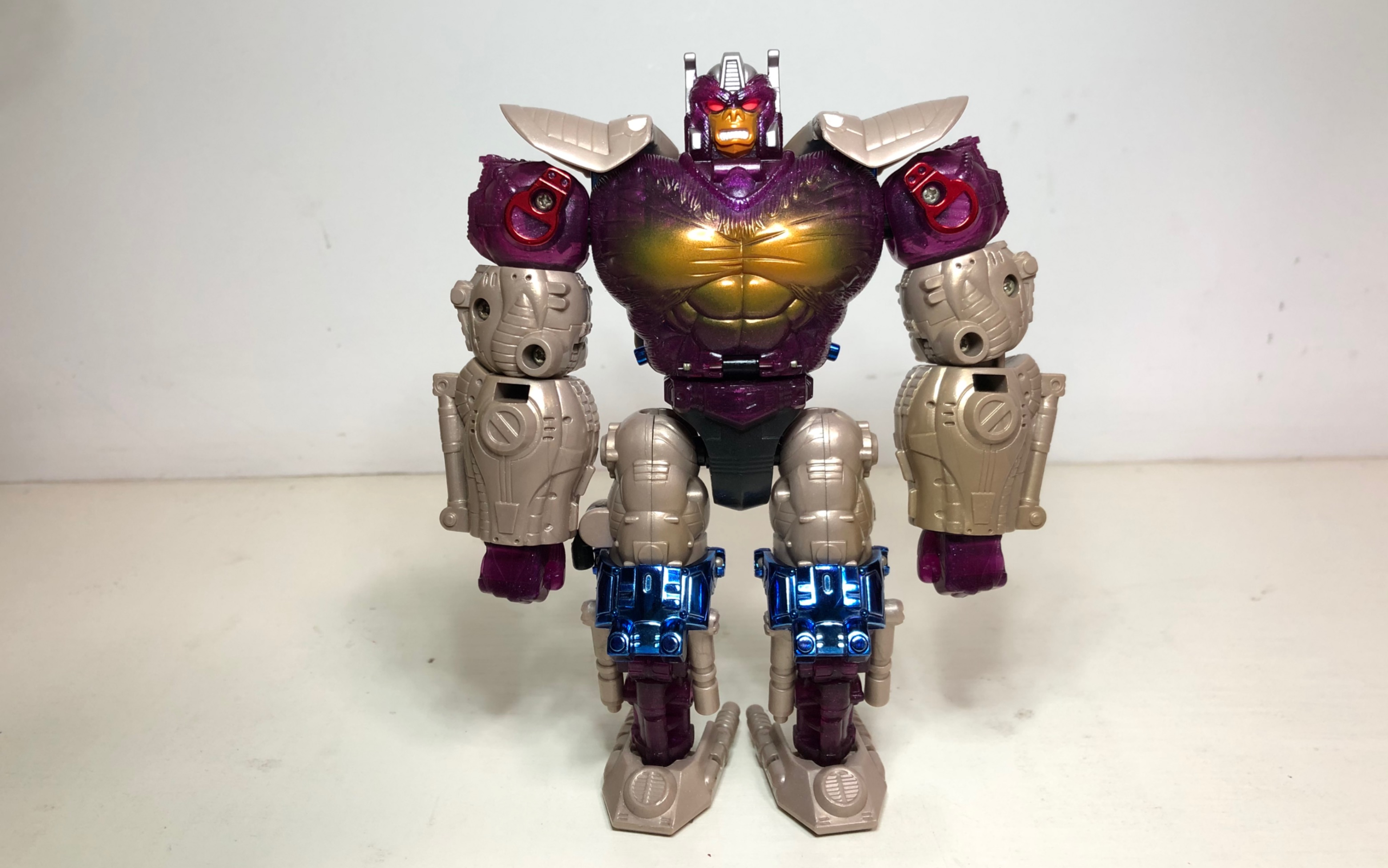 bw 超能勇士 金属猩猩 黑猩猩队长 模型 开箱 y哥开箱时间_哔哩哔哩