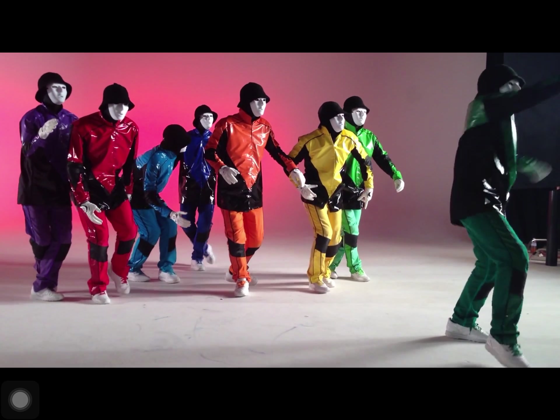 【jabbawockeez 】彩虹假面(colors jabbawockeez freestyles 2013)