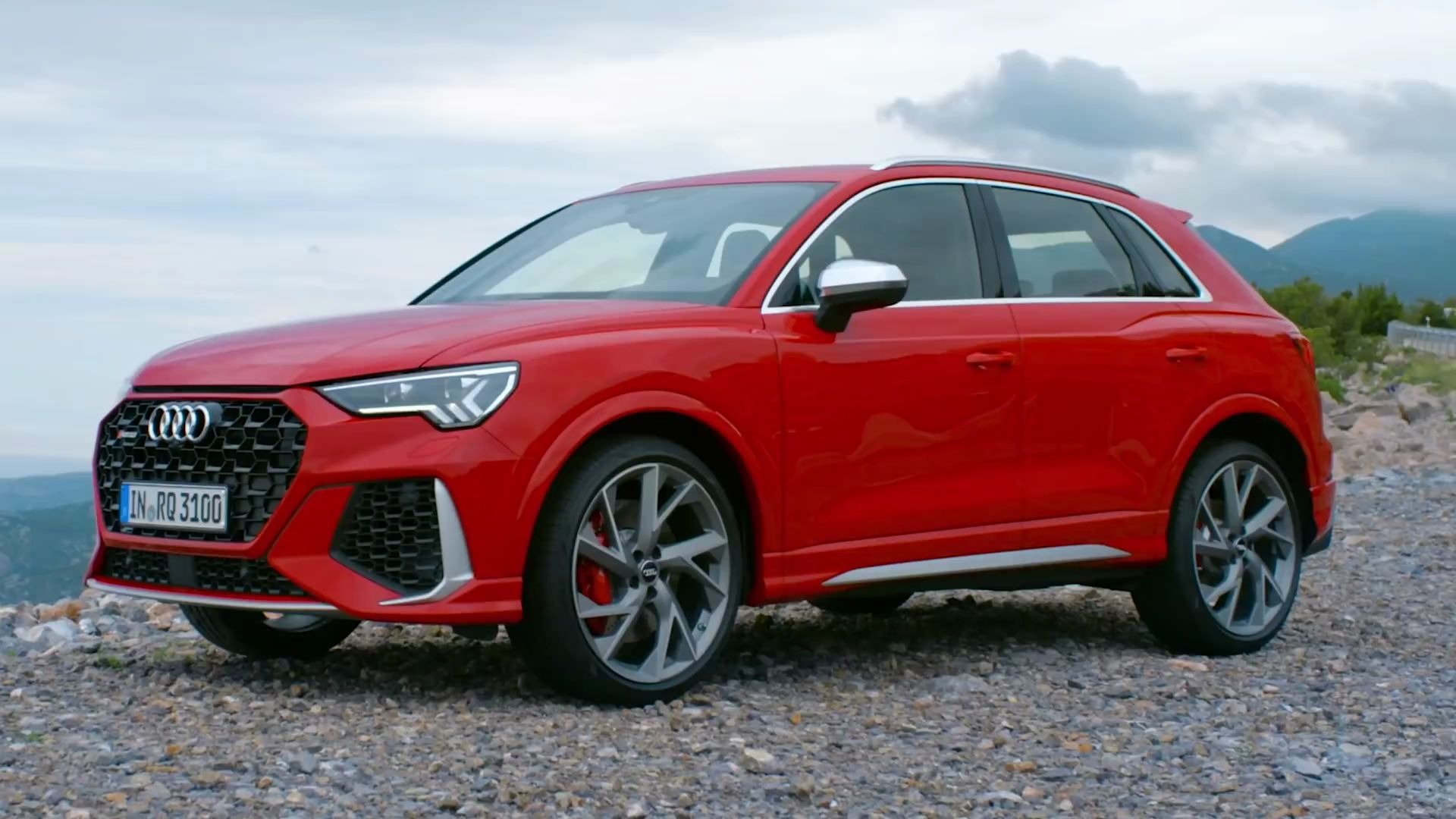 奥迪rsq3全展示奥迪高性能紧凑型suvaudirsq3