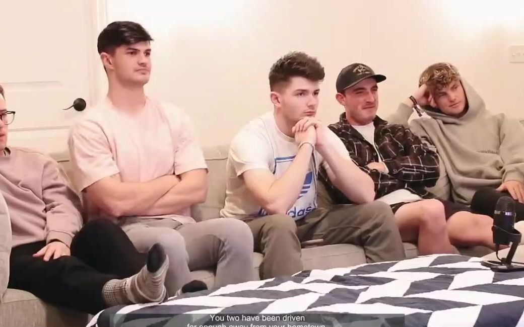 一起来看看进击的巨人吧!