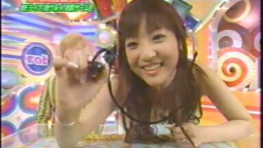 神田沙也加】神田沙也加さんポーチの中身｜韓国コスメから最新