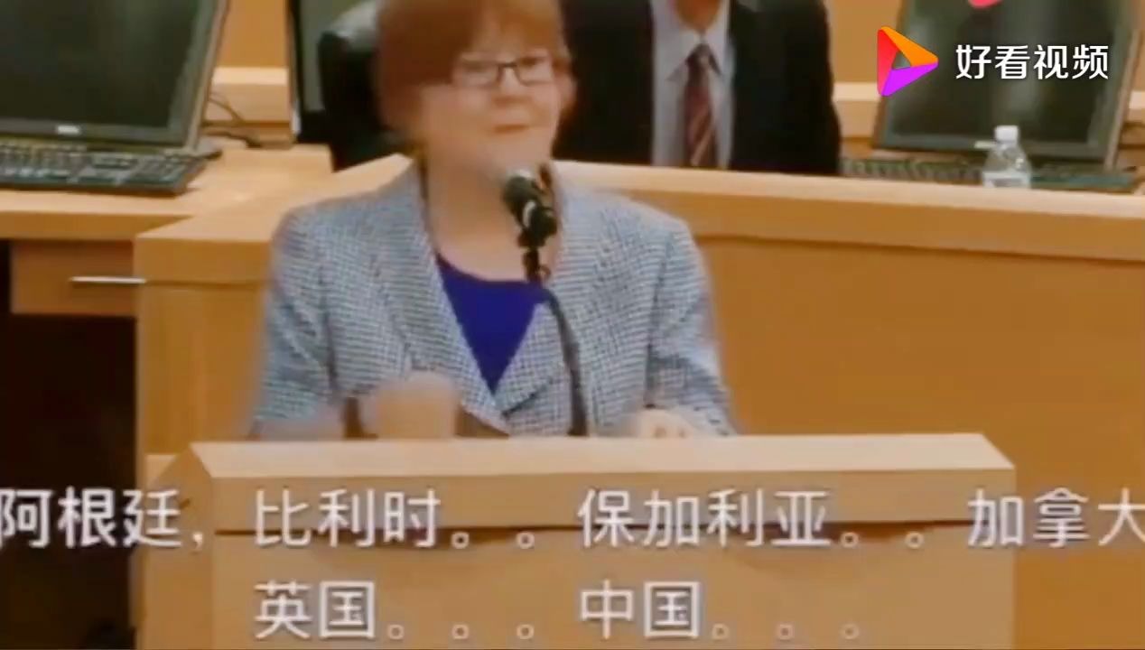 [图]来看看入外籍需要宣誓的宣誓词，你还相信他们会有一颗‘中国心’？