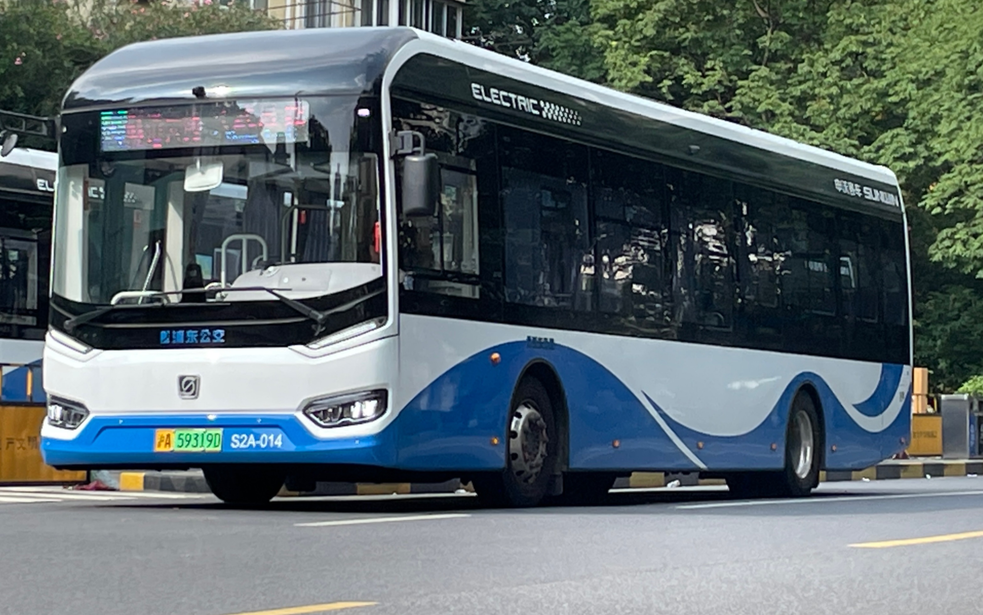 【上海公交】隧道六线s2a人民路隧道65码运行实录