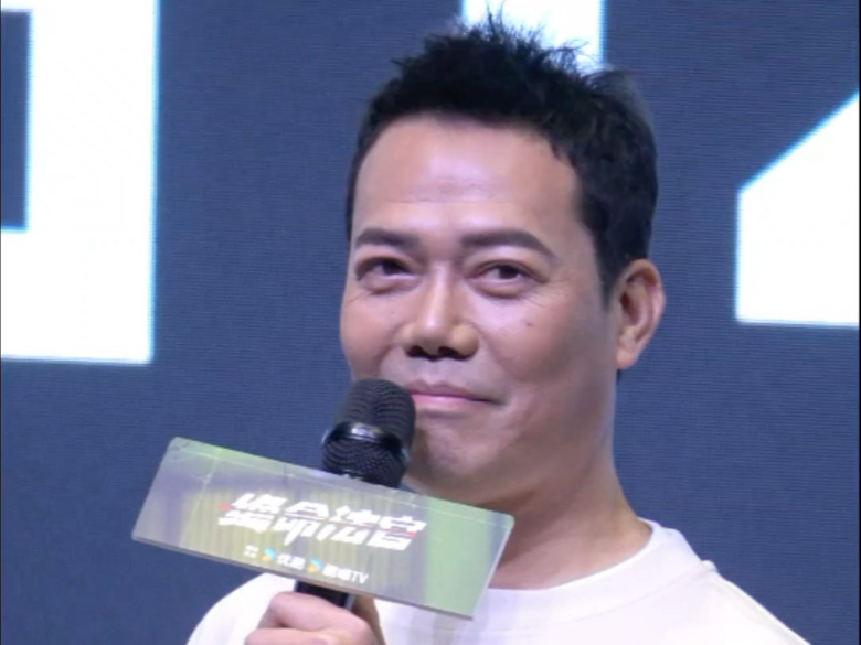 laughing谢天华哥人气火爆 张家辉吃醋捣蛋