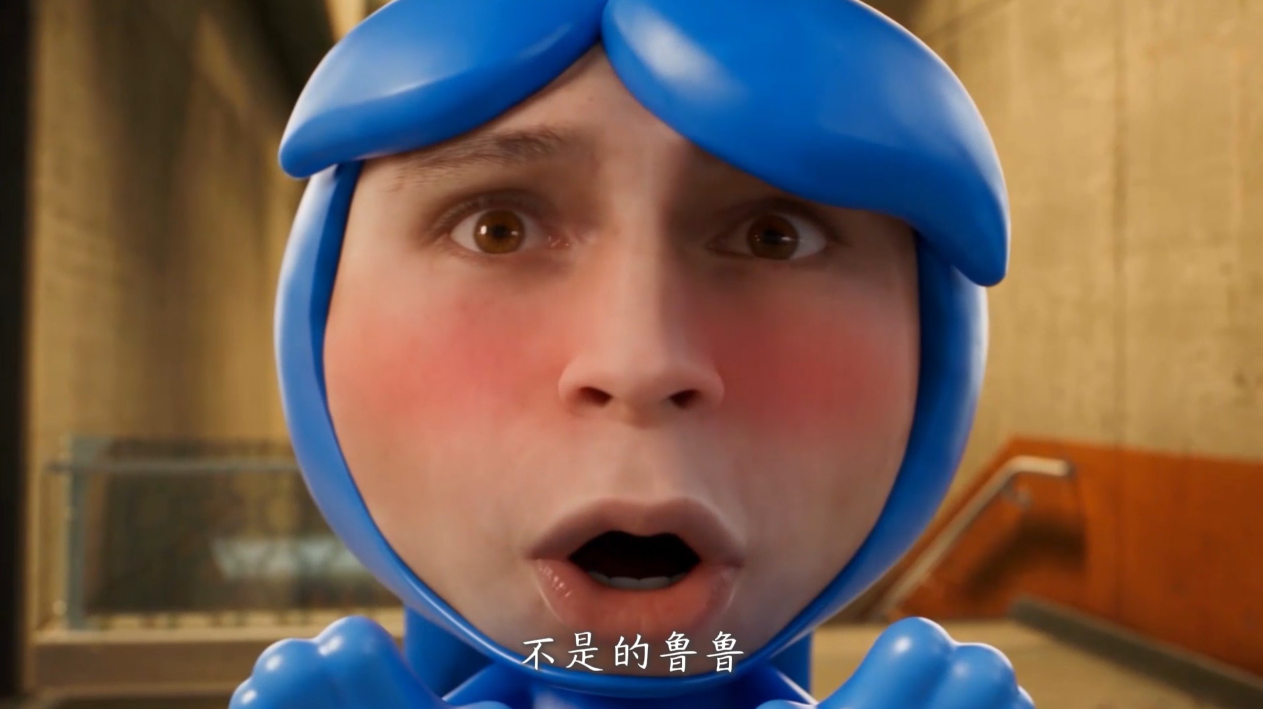 乌鲁鲁：麦晓雯又往无名脑机里面下载什么东西？