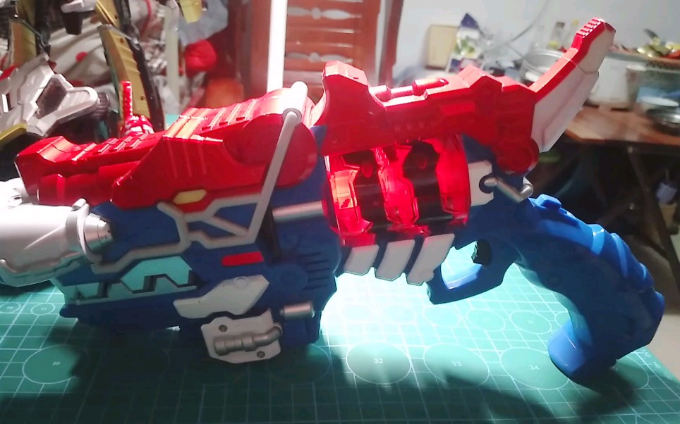 兽电战队强龙者〕多林蓝色兽电枪待机音&变身音音效展示,dx兽电池