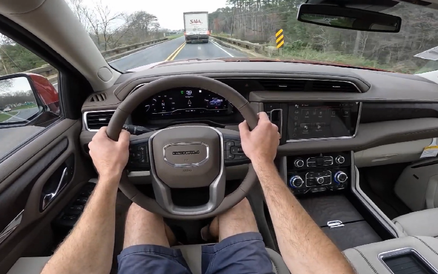 2023 gmc yukon xl四轮驱动 第一视角试驾