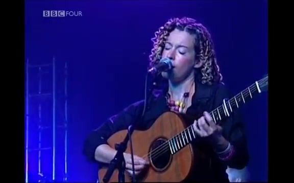 [图]【英国流行民谣】Kate Rusby - Underneath the Stars （星空之下）