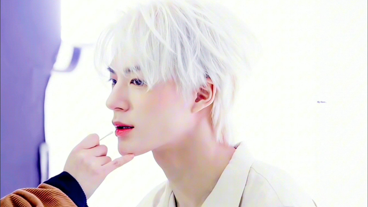 银发漫撕男李帝努jeno