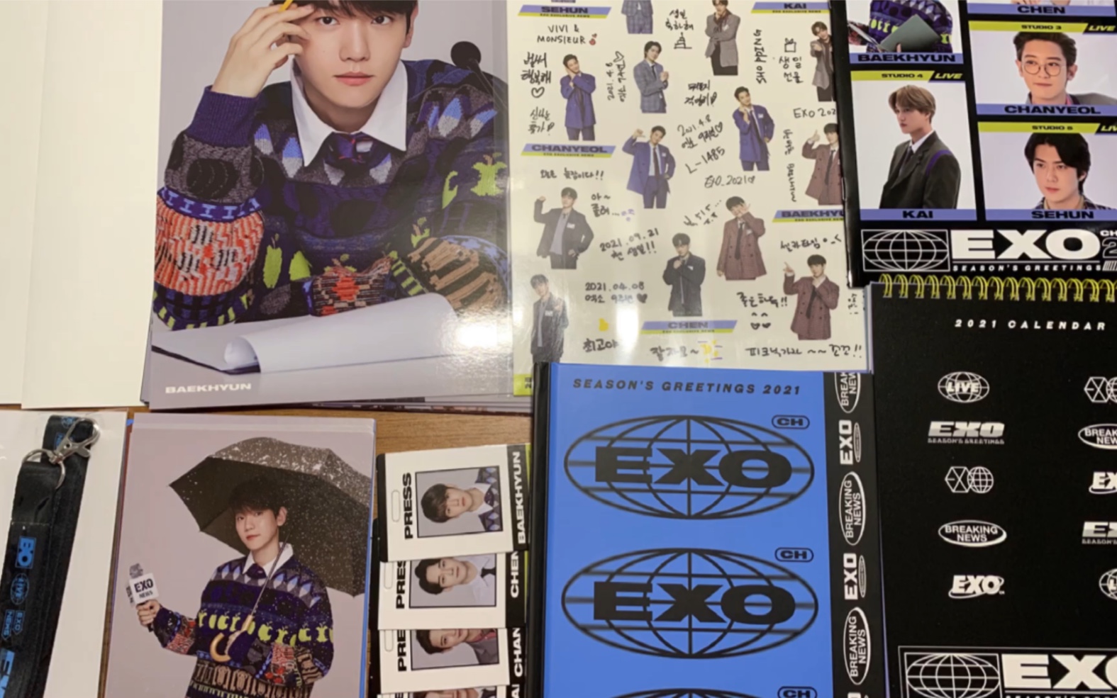 exo2021官方台历开箱视频期待合体