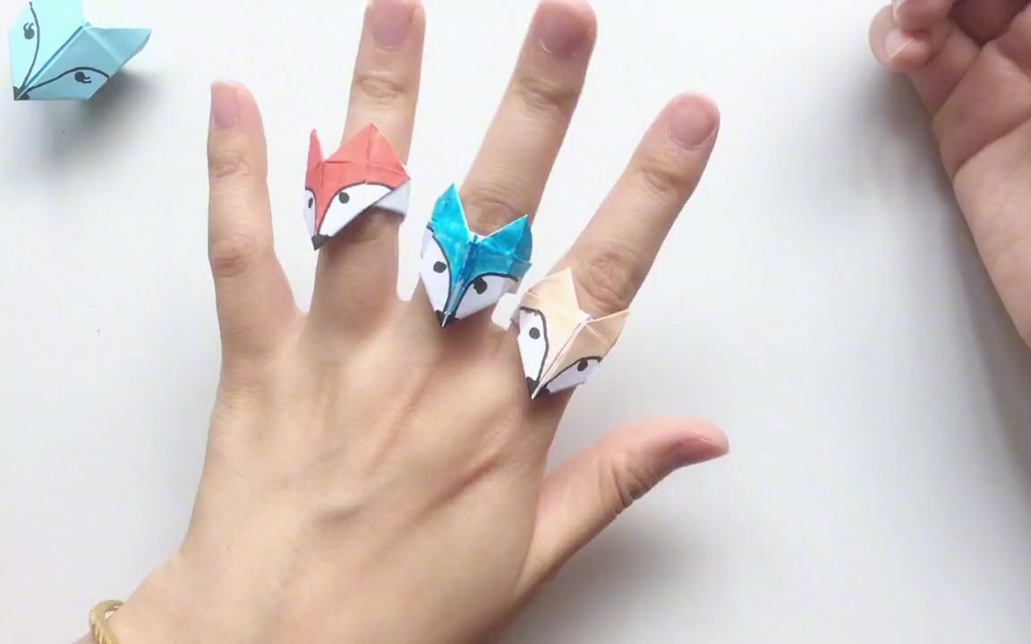 可爱狐狸戒指折纸,很cool~~一张正方形小纸可得~简单好学