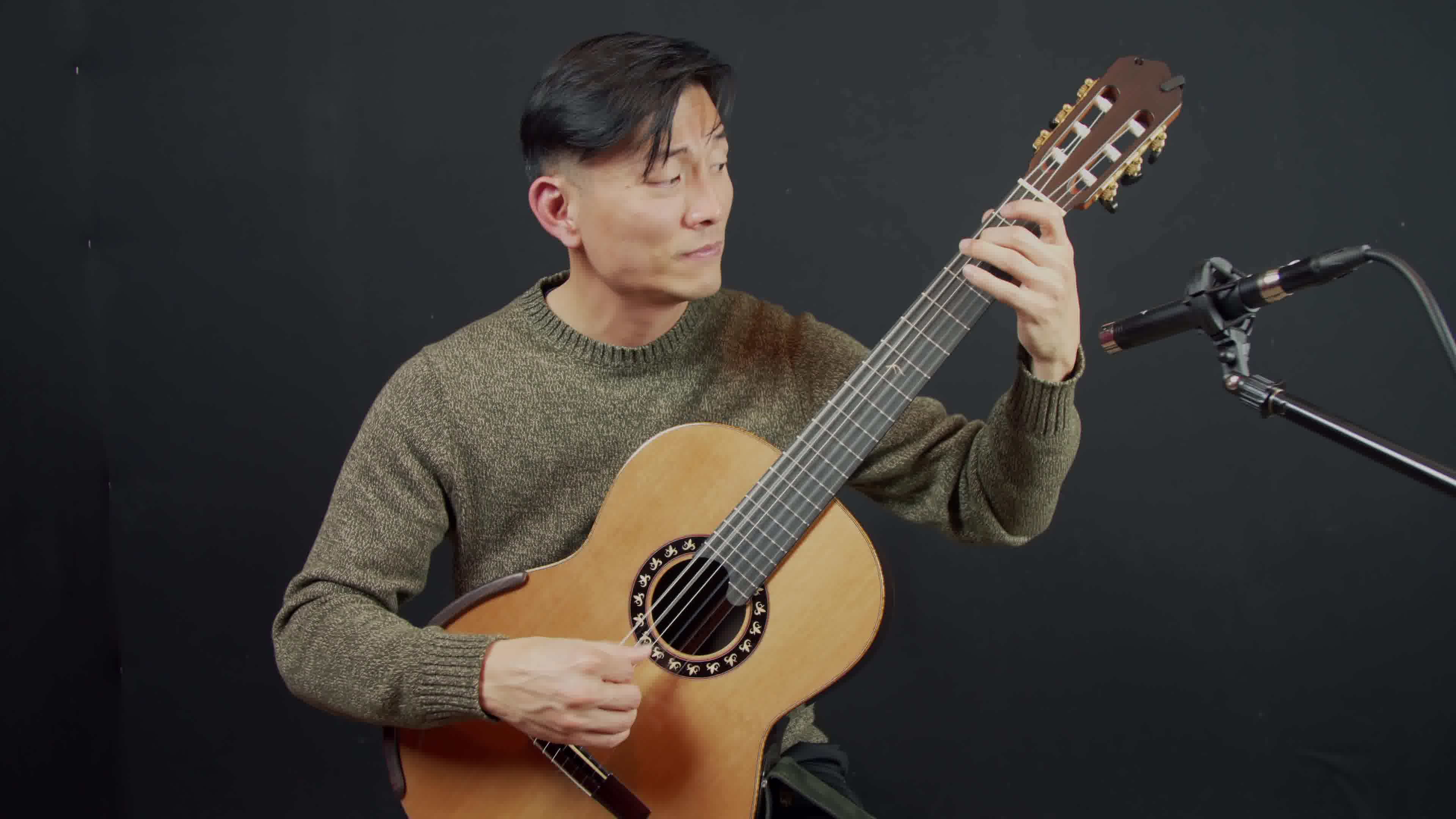 1 by heitor villa-lobos 前奏曲第一号.海特尔·维拉·罗伯斯