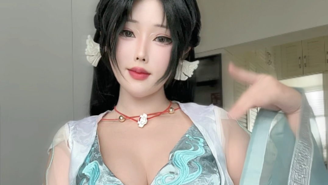 结丹期长老会爱上体修的我吗