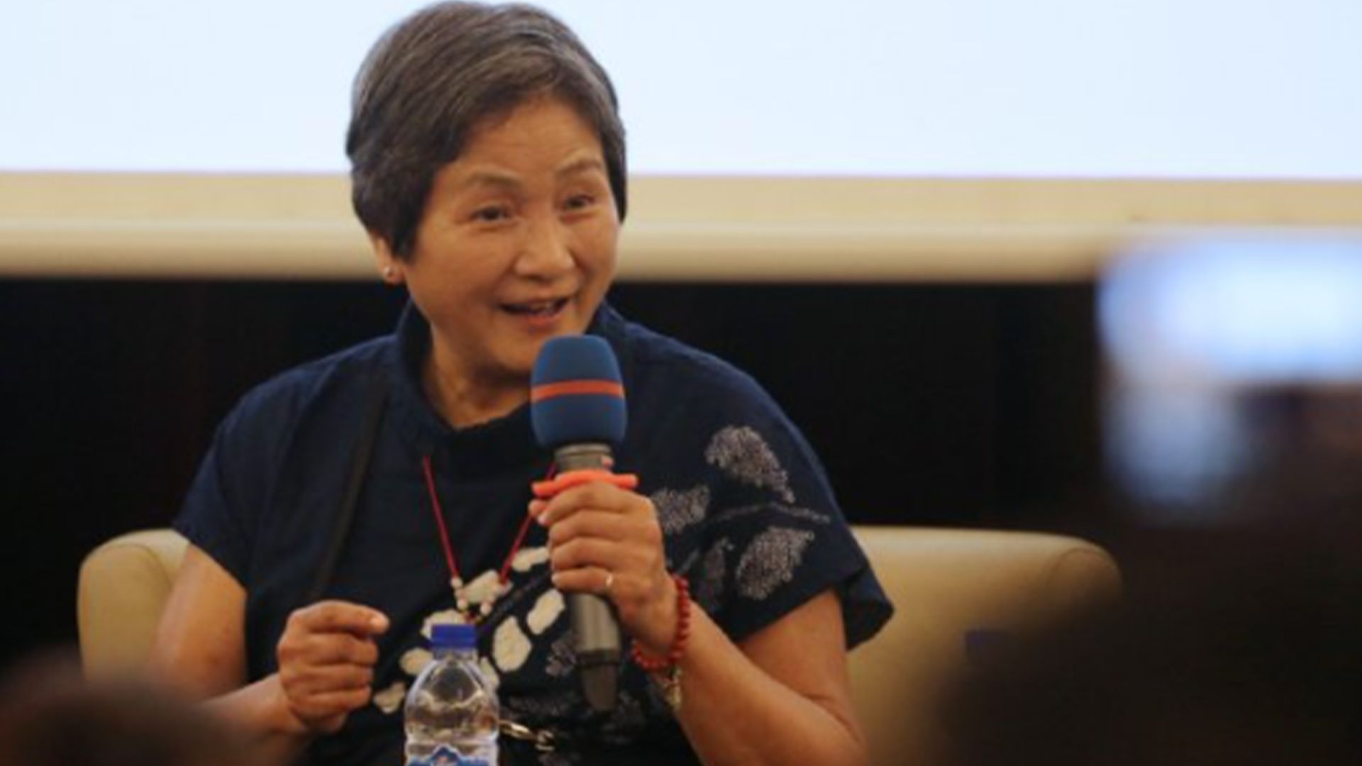 郑佩佩去世,生前曾多次谈及要遗体捐赠:希望身体还能做点贡献