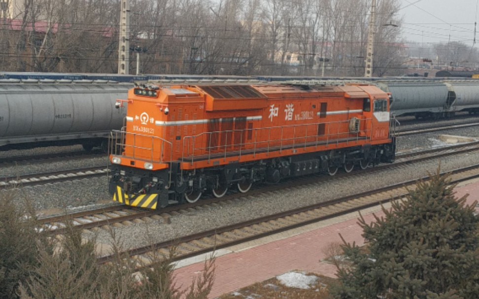 (新台子站 两分钟连拍三车)k1061,11516和单机的hxn3b-0121_哔哩哔哩