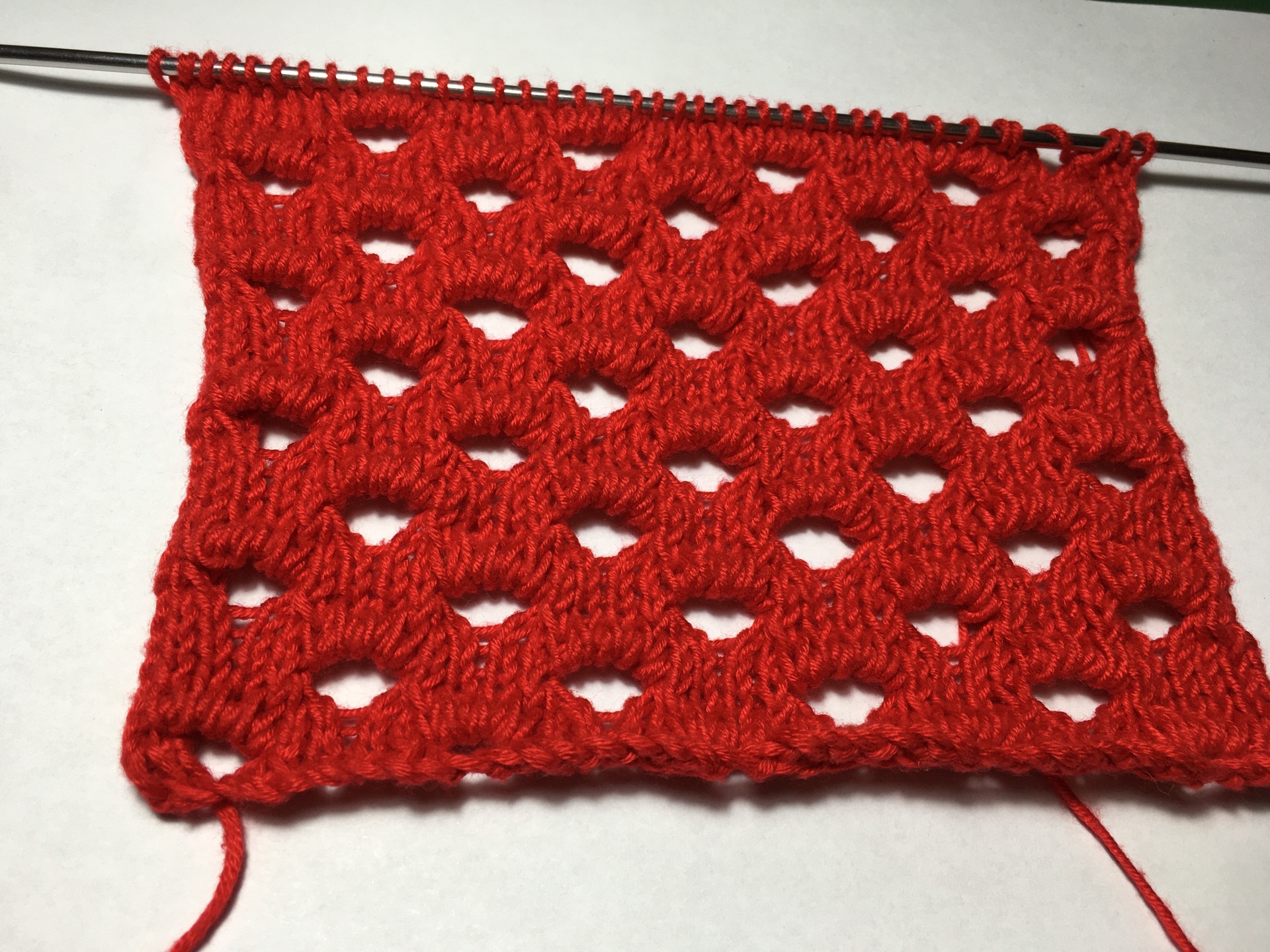 交错排列的大洞洞花样