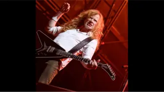 Скачать видео: 63岁生日快乐！Megadeth主唱Dave Mustaine。