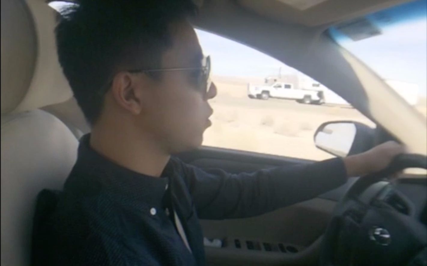 跟帅哥学英语如何亮点词汇描述一部你喜欢的电影速度与激情