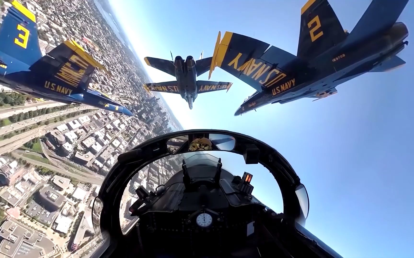 这令人惊叹了!飞机驾驶舱的第一视角