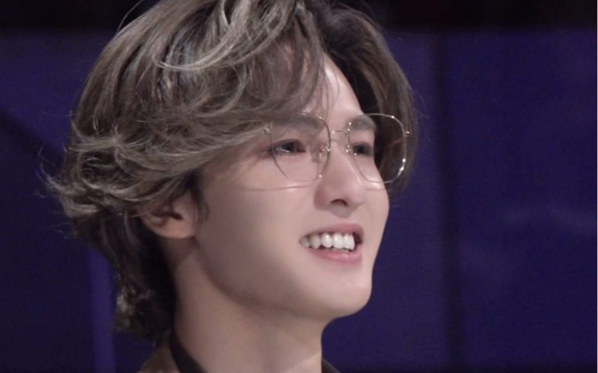 朱正廷听李权哲感谢他 心疼落泪【亚洲超星团】